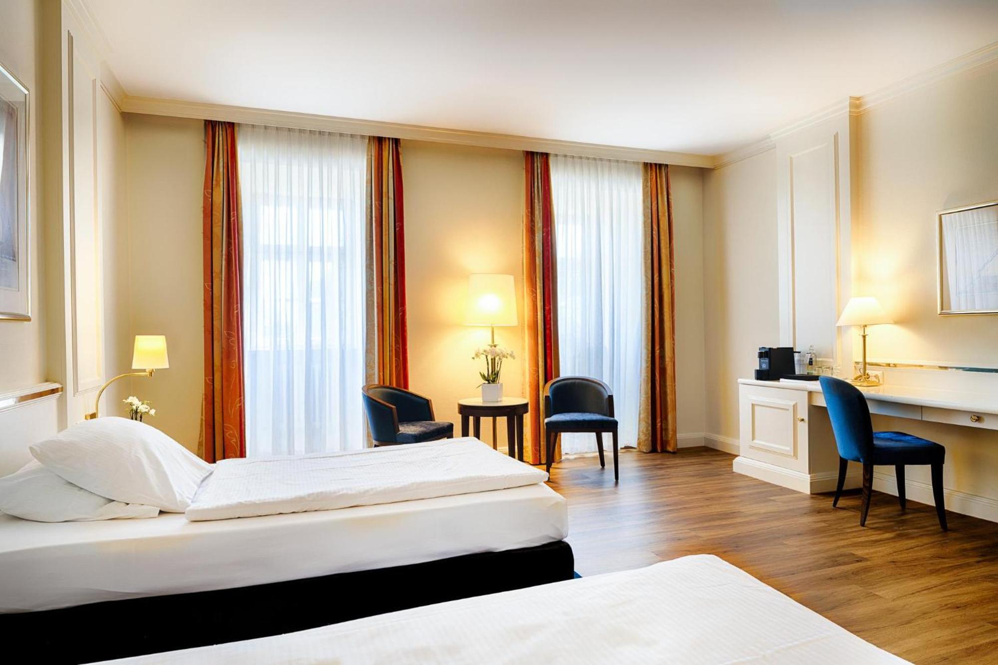 Welcome Hotel Residenzschloss Bamberg Exterior foto